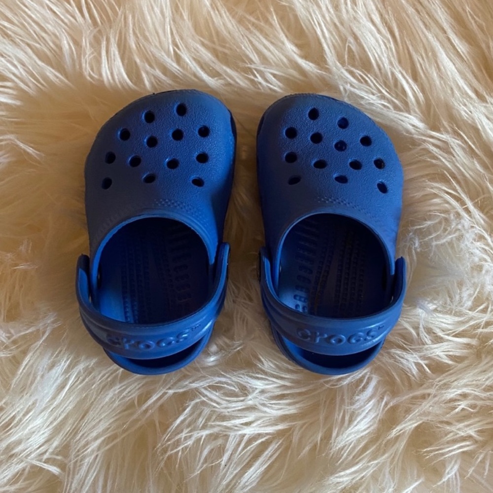 Crocs